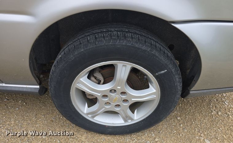 image for item DQ4440 2008 Chevrolet Uplander LS van