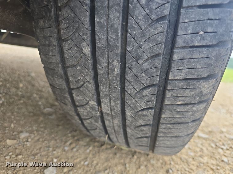 image for item DQ4440 2008 Chevrolet Uplander LS van