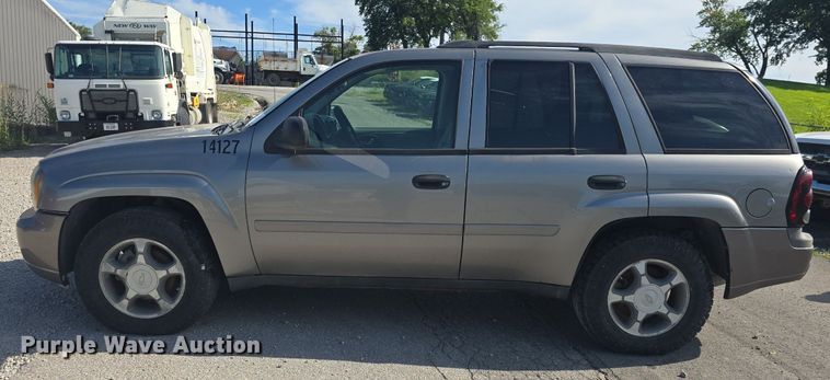 image for item DQ4447 2007 Chevrolet Trailblazer LS SUV