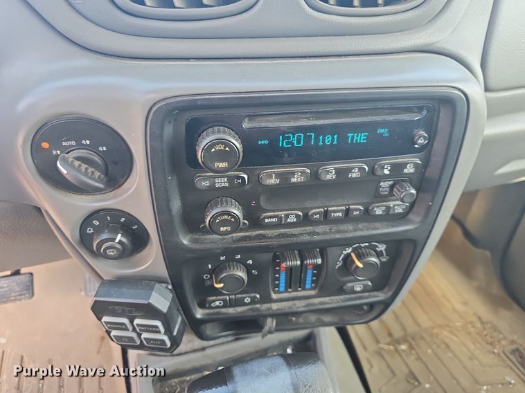 image for item DQ4447 2007 Chevrolet Trailblazer LS SUV