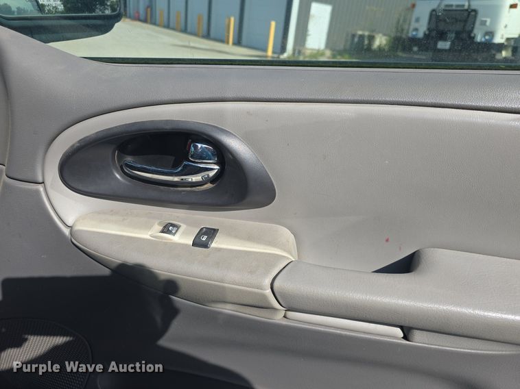 image for item DQ4447 2007 Chevrolet Trailblazer LS SUV