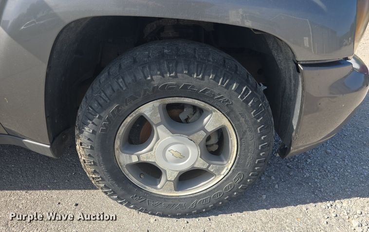 image for item DQ4447 2007 Chevrolet Trailblazer LS SUV