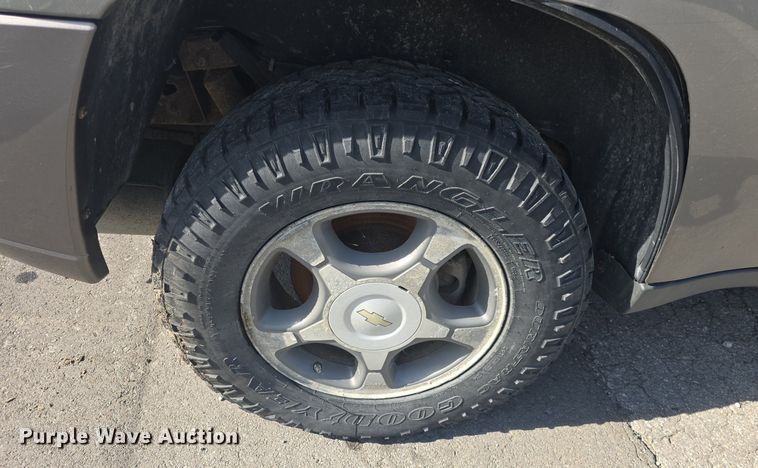 image for item DQ4447 2007 Chevrolet Trailblazer LS SUV