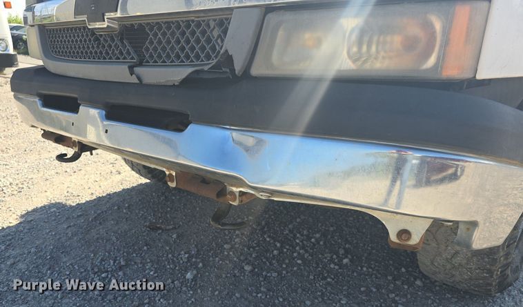 image for item DQ4448 2003 Chevrolet  Silverado 1500  pickup truck