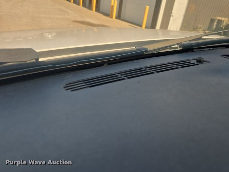 image for item DQ4448 2003 Chevrolet  Silverado 1500  pickup truck