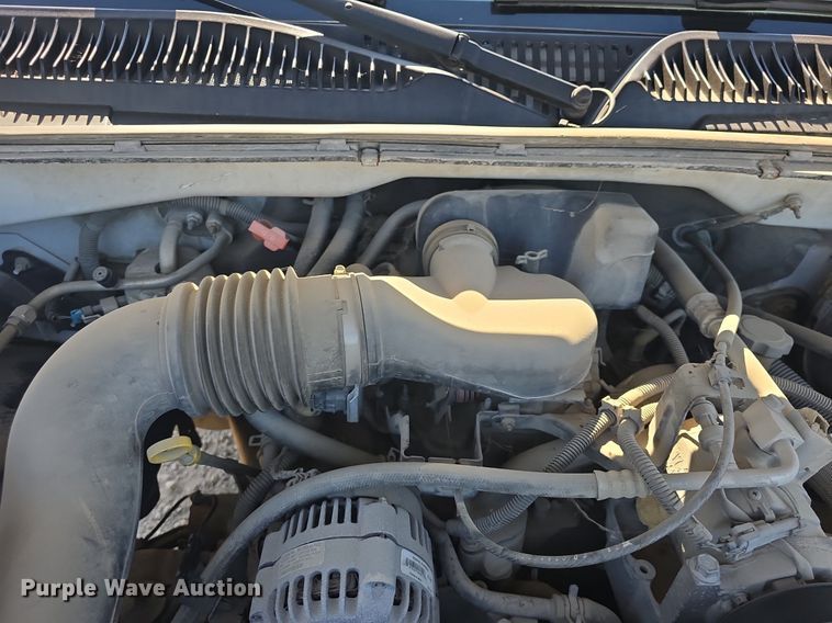 image for item DQ4448 2003 Chevrolet  Silverado 1500  pickup truck