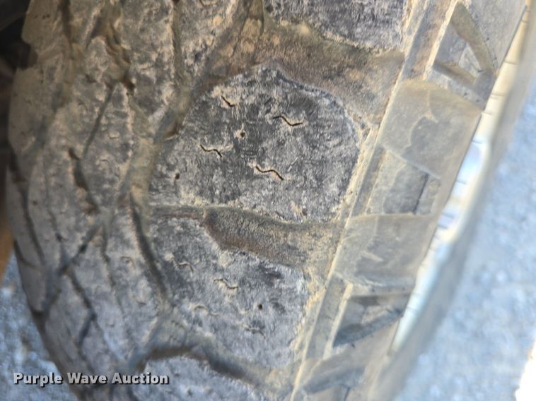 image for item DQ4448 2003 Chevrolet  Silverado 1500  pickup truck