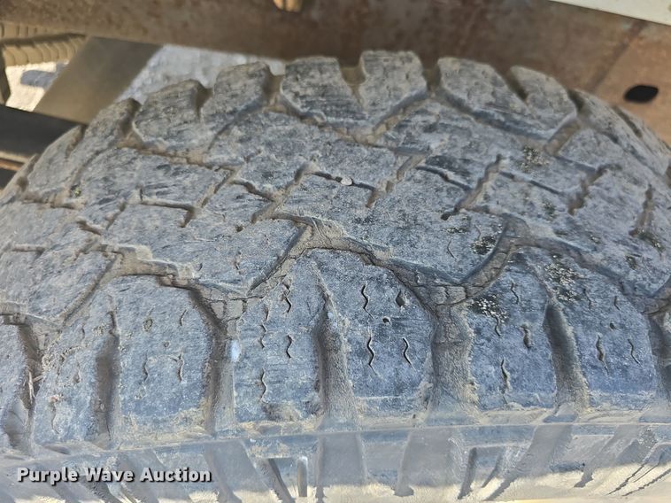 image for item DQ4448 2003 Chevrolet  Silverado 1500  pickup truck