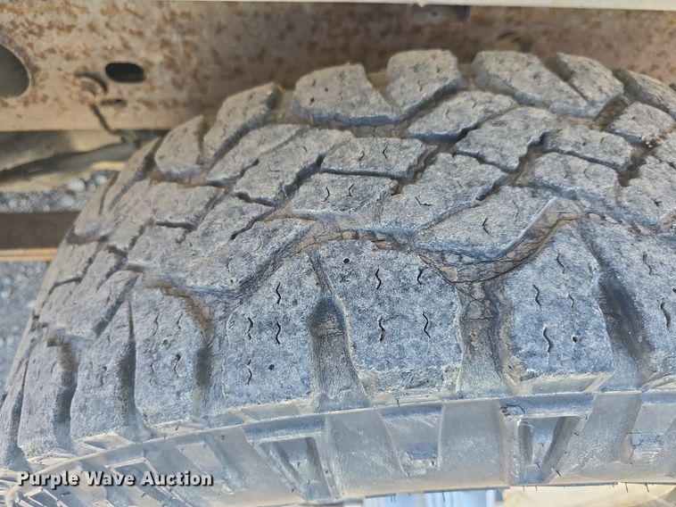 image for item DQ4448 2003 Chevrolet  Silverado 1500  pickup truck