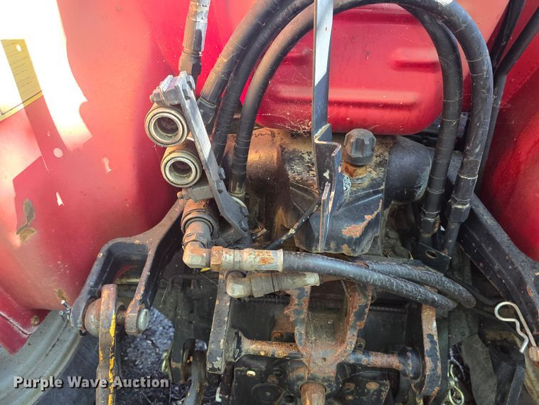 image for item DQ4453 1992 Case IH 695 tractor