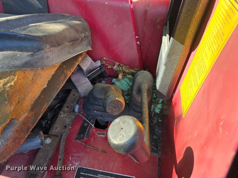 image for item DQ4453 1992 Case IH 695 tractor