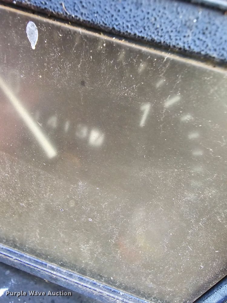 image for item DQ4453 1992 Case IH 695 tractor