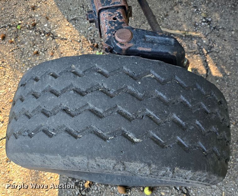 image for item DQ4453 1992 Case IH 695 tractor