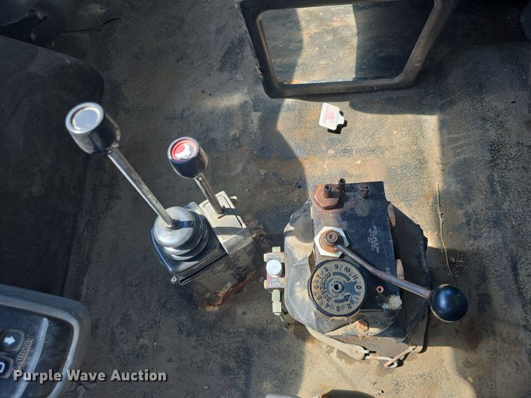 image for item DQ4458 2007 International  7300 dump truck