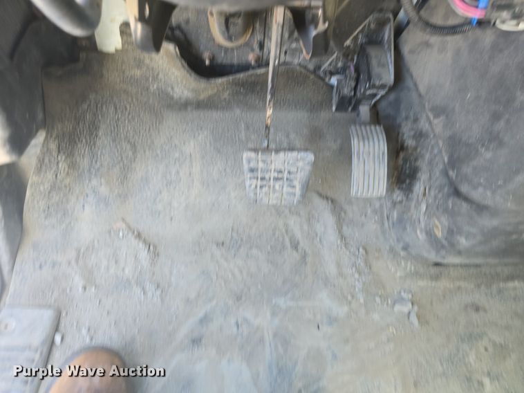 image for item DQ4458 2007 International  7300 dump truck