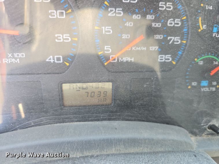 image for item DQ4458 2007 International  7300 dump truck