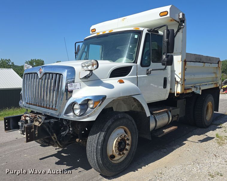 image for item DQ4459 2014 International  WorkStar 7300 dump truck