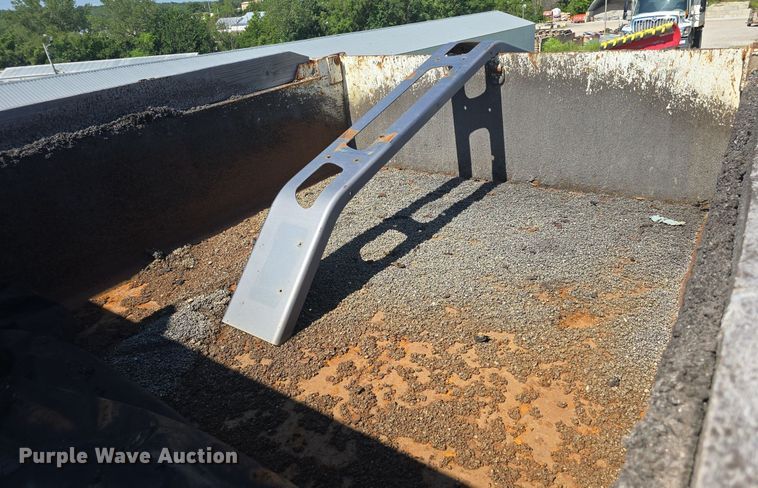 image for item DQ4459 2014 International  WorkStar 7300 dump truck