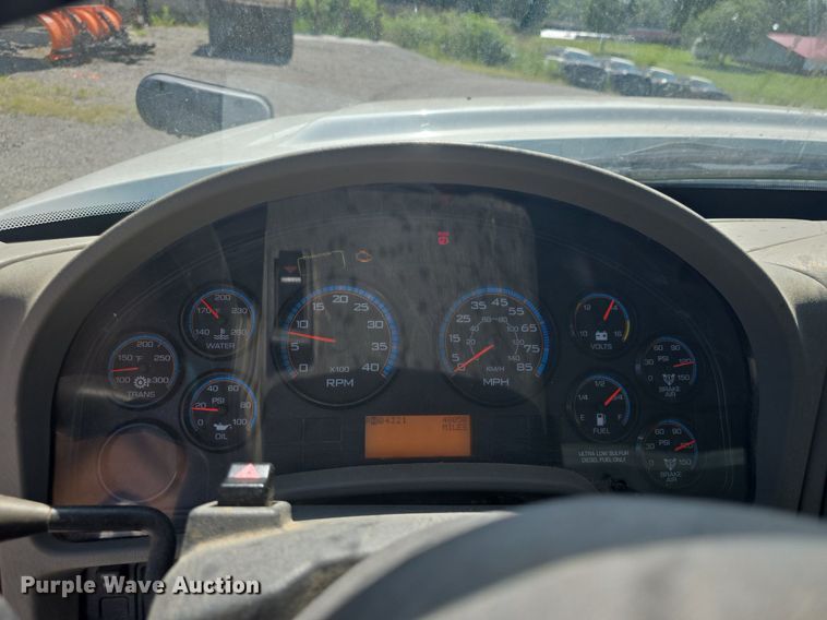 image for item DQ4459 2014 International  WorkStar 7300 dump truck