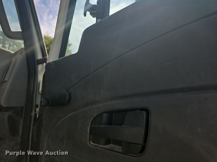 image for item DQ4459 2014 International  WorkStar 7300 dump truck