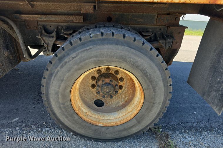 image for item DQ4459 2014 International  WorkStar 7300 dump truck