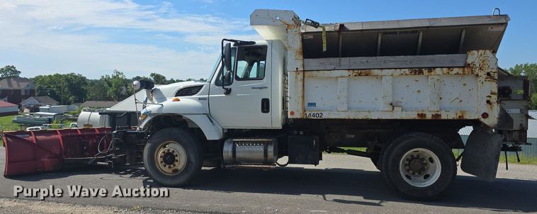 image for item DQ4460 2008 International Workstar 7300 dump truck