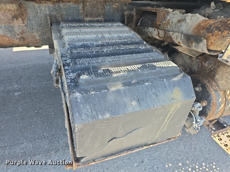 image for item DQ4460 2008 International Workstar 7300 dump truck