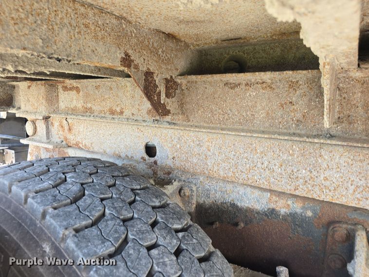 image for item DQ4460 2008 International Workstar 7300 dump truck