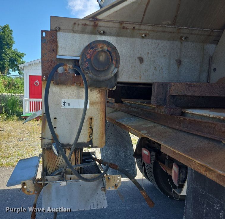 image for item DQ4460 2008 International Workstar 7300 dump truck