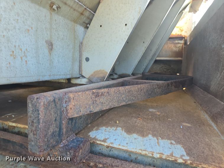 image for item DQ4460 2008 International Workstar 7300 dump truck