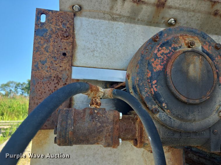 image for item DQ4460 2008 International Workstar 7300 dump truck