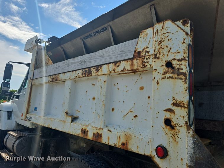 image for item DQ4460 2008 International Workstar 7300 dump truck