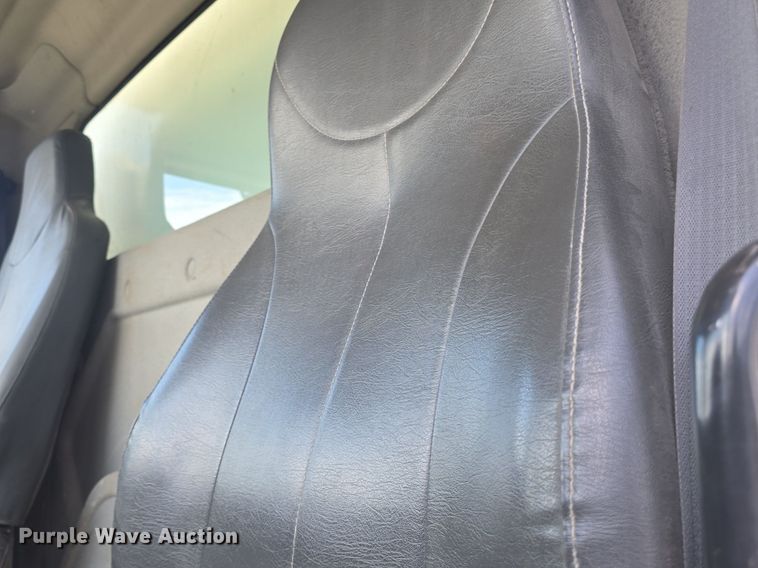 image for item DQ4460 2008 International Workstar 7300 dump truck