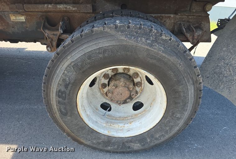 image for item DQ4460 2008 International Workstar 7300 dump truck