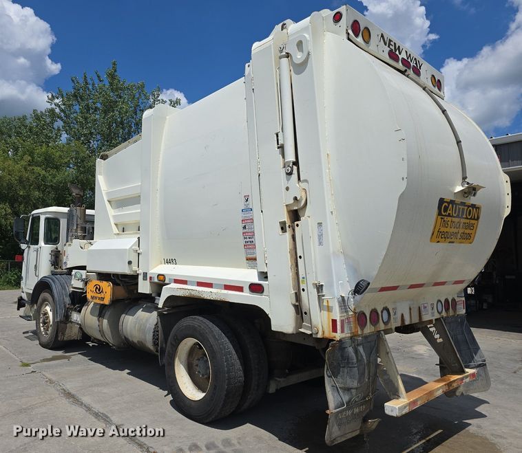 image for item DQ4461 2015 Autocar Xpeditor ACX42 refuse truck