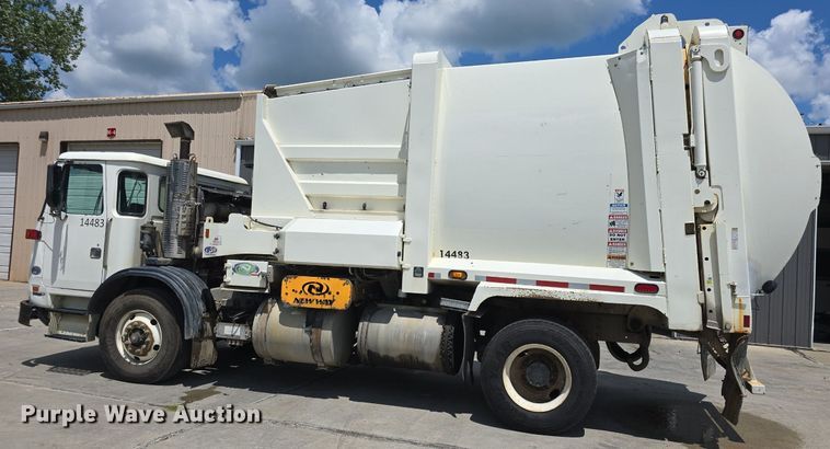 image for item DQ4461 2015 Autocar Xpeditor ACX42 refuse truck
