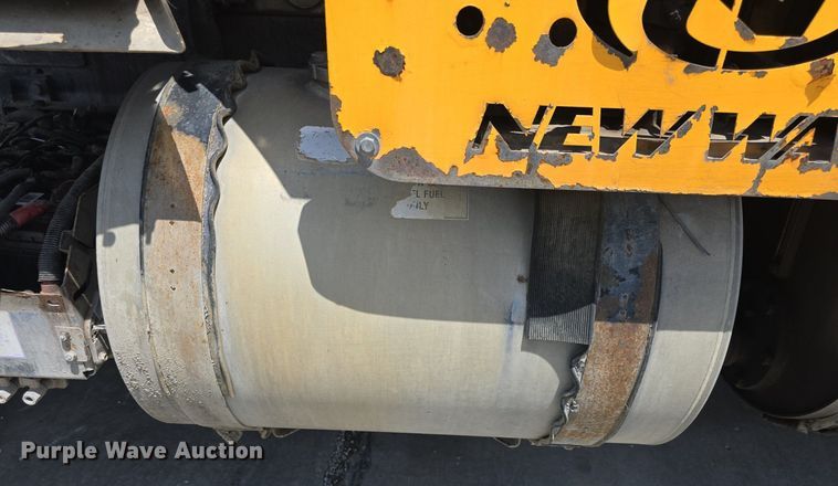 image for item DQ4461 2015 Autocar Xpeditor ACX42 refuse truck