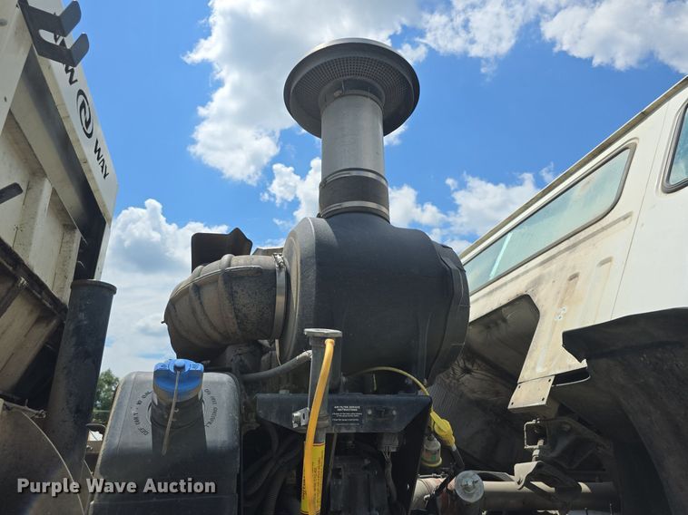 image for item DQ4461 2015 Autocar Xpeditor ACX42 refuse truck