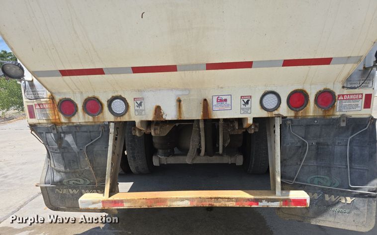 image for item DQ4461 2015 Autocar Xpeditor ACX42 refuse truck