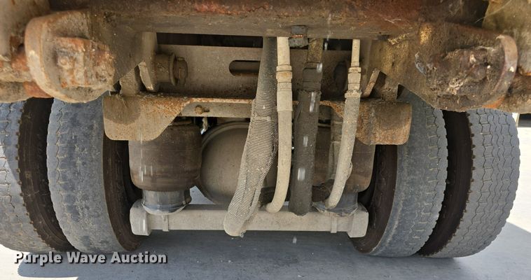 image for item DQ4461 2015 Autocar Xpeditor ACX42 refuse truck