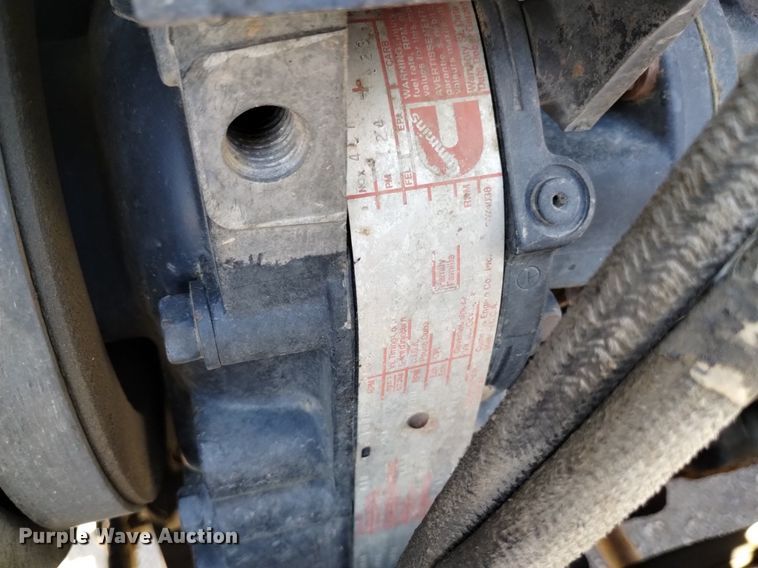 image for item DQ6133 1993 Peterbilt  357 semi truck