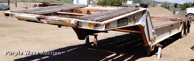 image for item DQ6134 1968 Load King 2521F lowboy equipment trailer