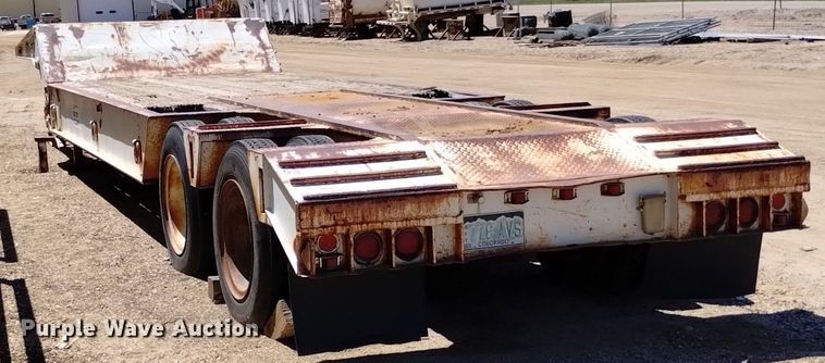 image for item DQ6134 1968 Load King 2521F lowboy equipment trailer