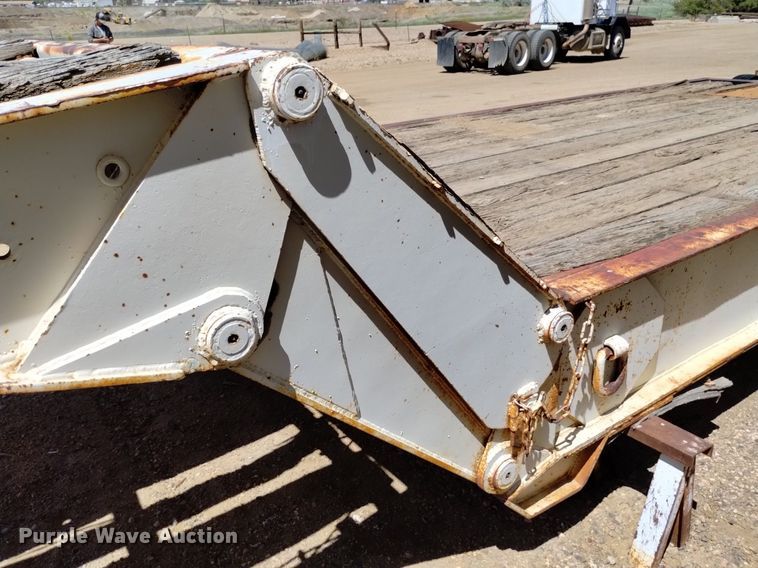 image for item DQ6134 1968 Load King 2521F lowboy equipment trailer
