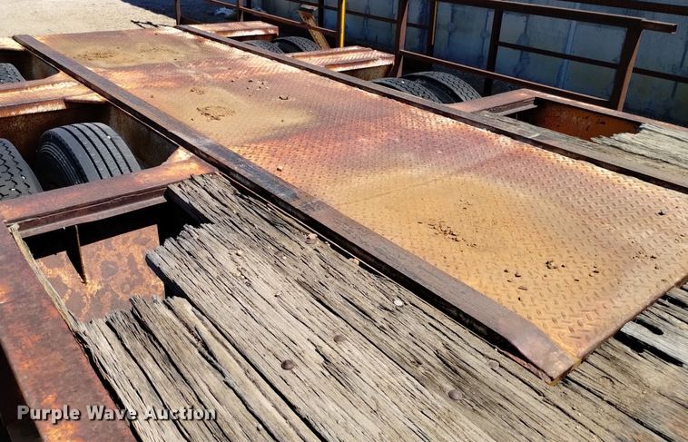 image for item DQ6134 1968 Load King 2521F lowboy equipment trailer