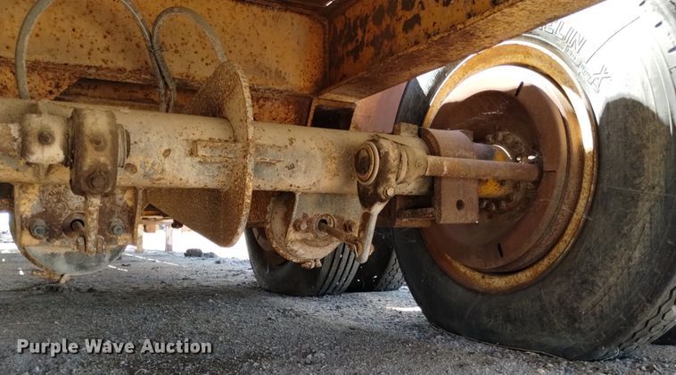 image for item DQ6134 1968 Load King 2521F lowboy equipment trailer