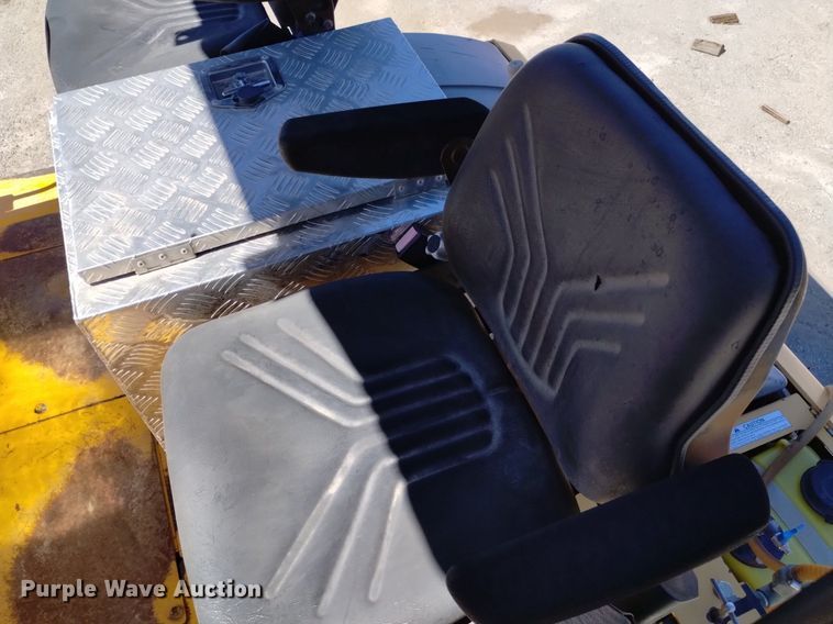 image for item DQ6139 2012 Sakai GW750-2 combination vibratory roller