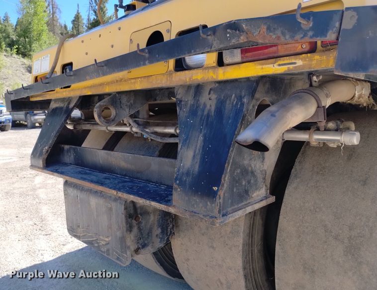 image for item DQ6139 2012 Sakai GW750-2 combination vibratory roller