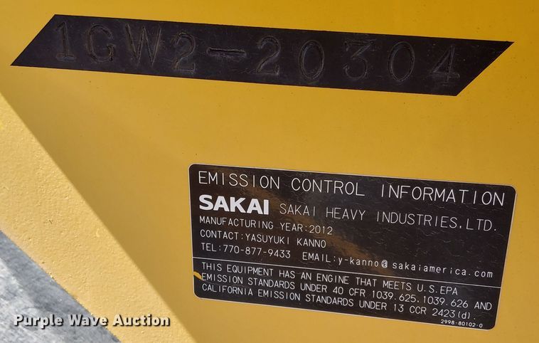 image for item DQ6139 2012 Sakai GW750-2 combination vibratory roller