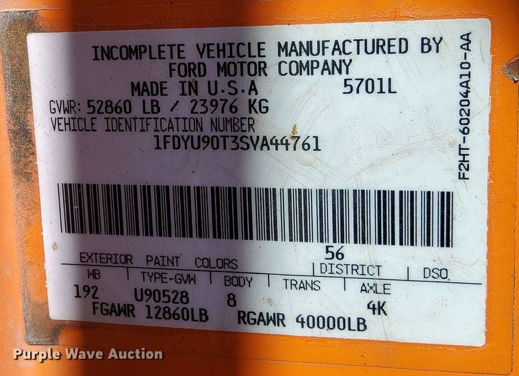 image for item DQ6140 1995 Ford LT9000 dump truck